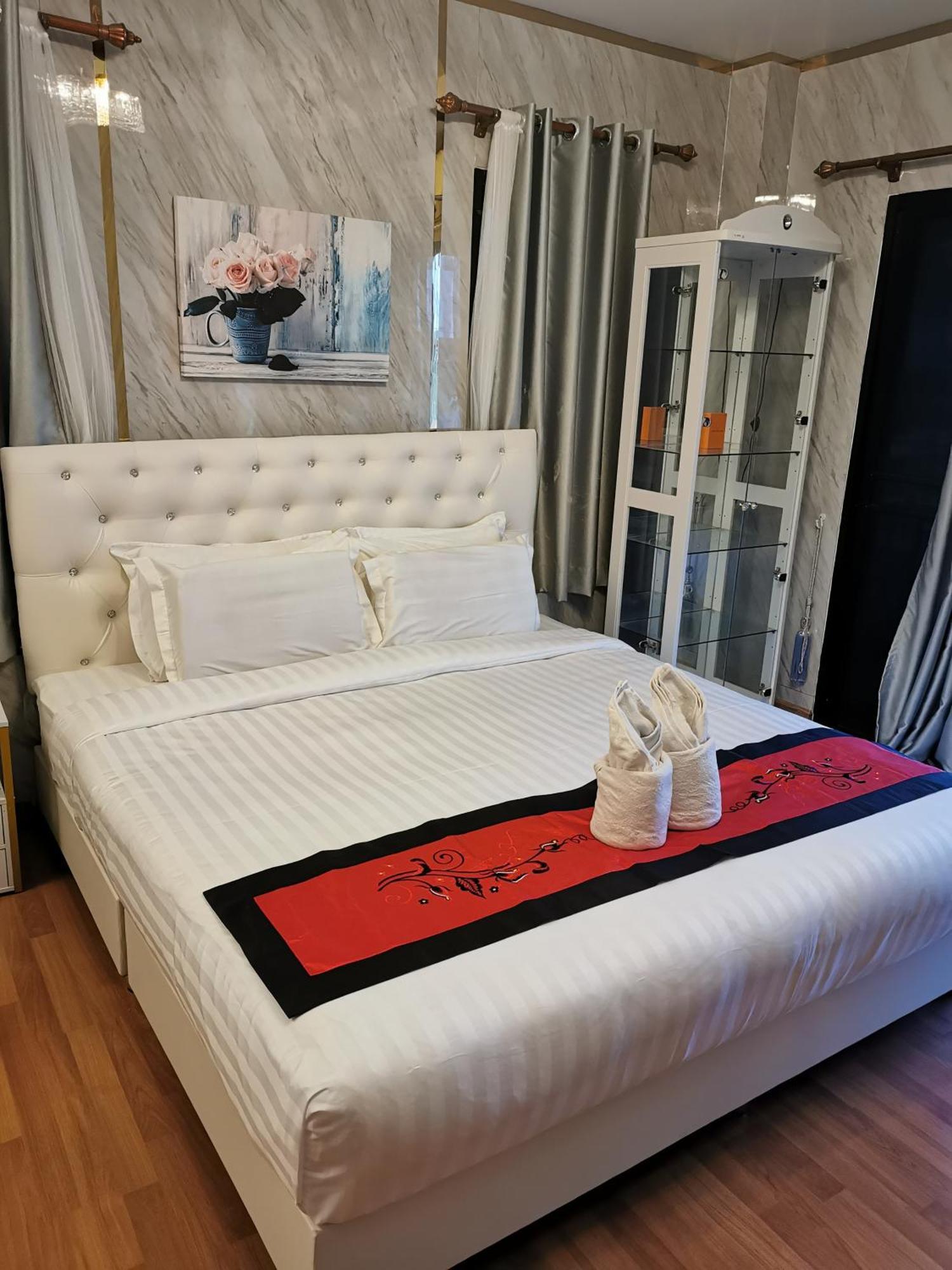 The Star Hotel Udon Thani Phòng bức ảnh